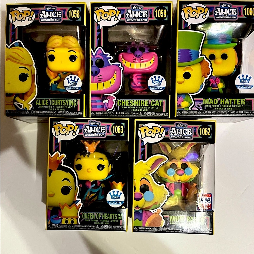 Funko Pop Alice in Wonderland Blacklight Complete Set
